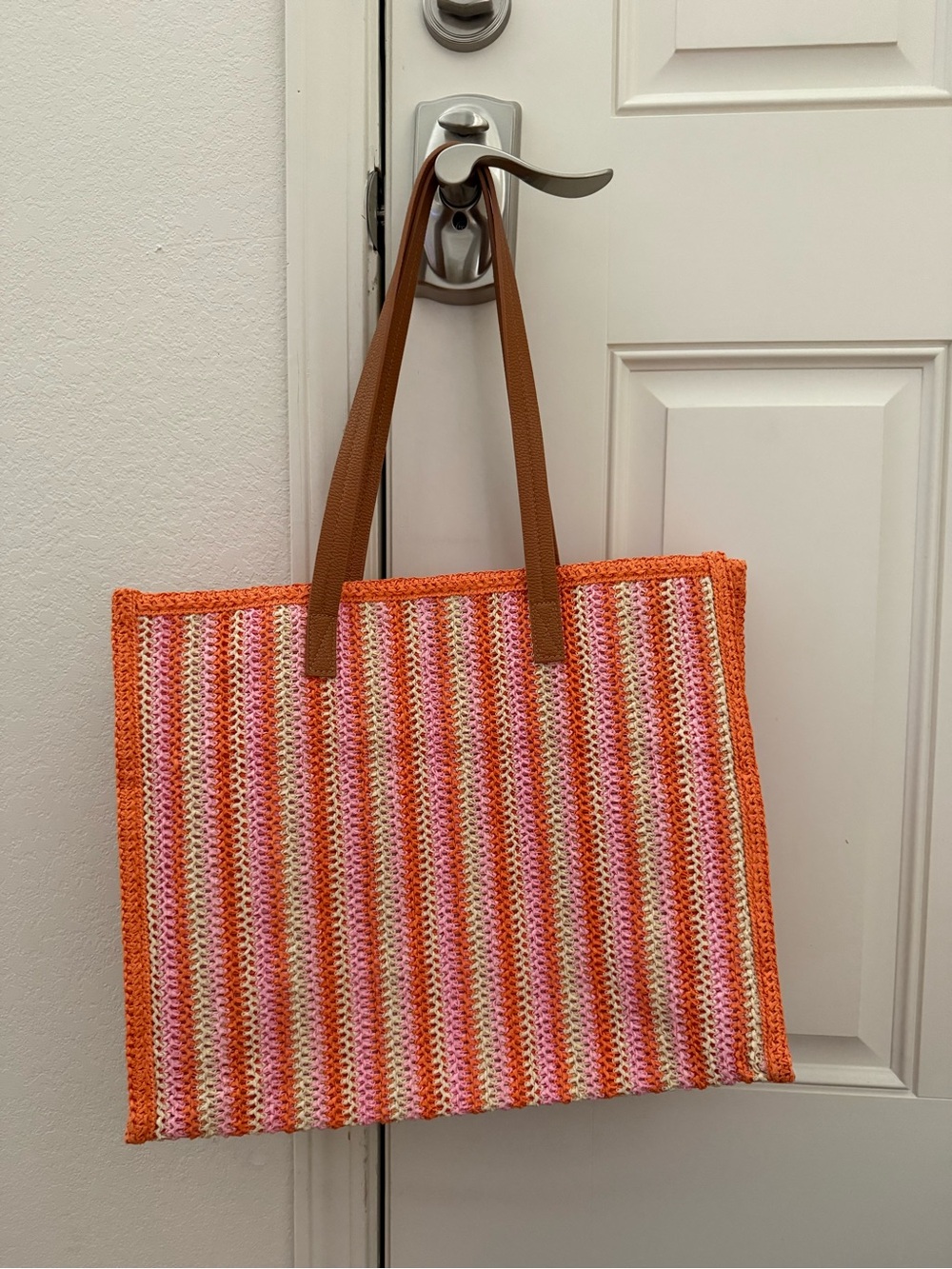 Shiraleah Chicago woven tote